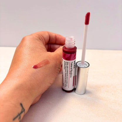 Lipgloss Vegano Rojo Frambuesa – Hidratación y Brillo | 10 ml - NUEVO FORMATO!